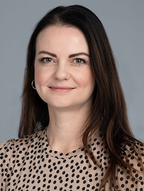 Nora Netzer | Projektleiterin parentum Bodensee, Regionalleiterin Württemberg Nora Netzer | Projektleiterin parentum Bodensee, Regionalleiterin Württemberg